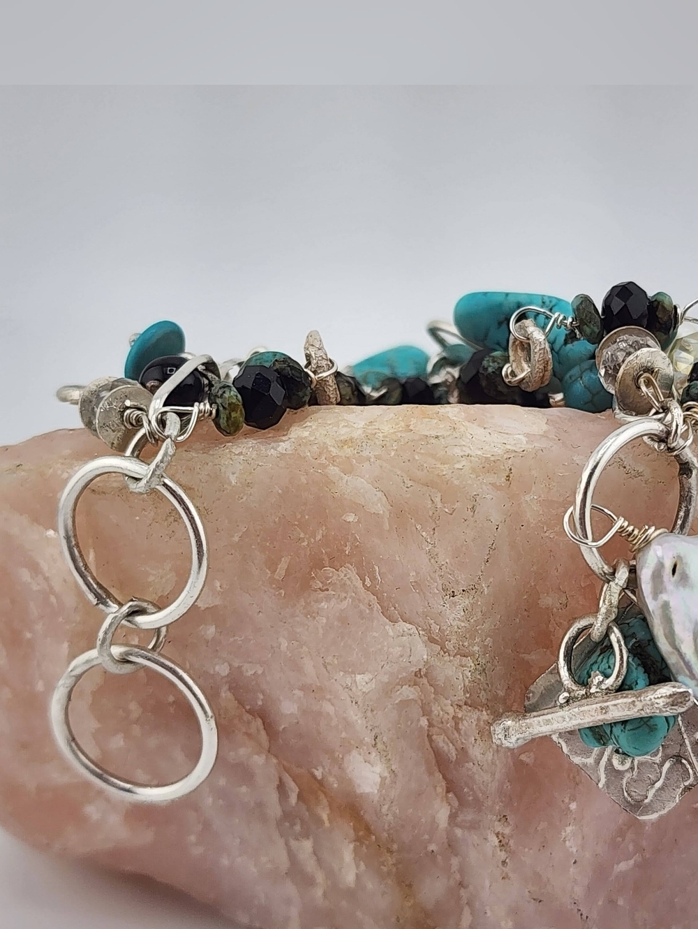 BANGLE HANDMADE BRACELET TURQUOISE, ONYX & PEARLS HANDMADE IN STERLING SILVER - Picture 13 of 14